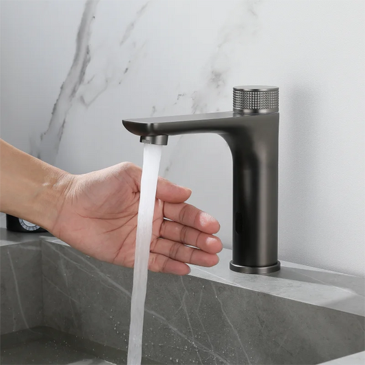 Brass Smart Sensor Bathroom Basin Faucet Deck Mounted Cold and Hot Water Mixer Washbasin Faucet Crane Infrared Sensation