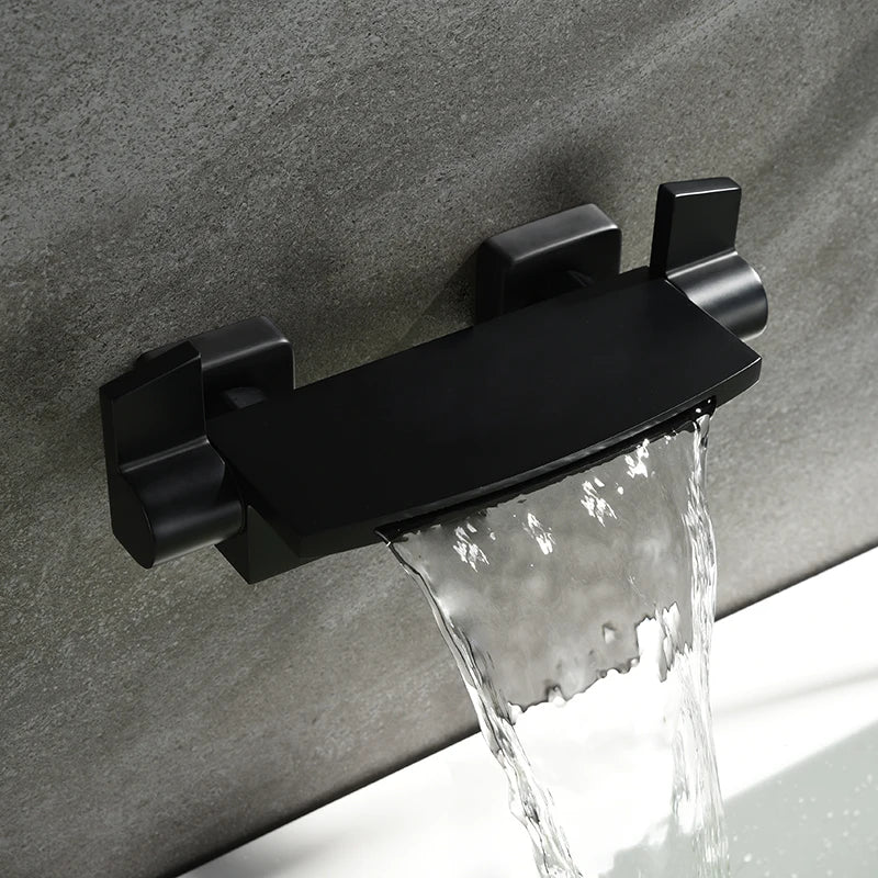 Gold Bathroom Bathtub Faucets Black Waterfall Tub Faucet Gun Grey Brass Dual Handles Dual Control Wall Mounted Chrome Mixer Taps