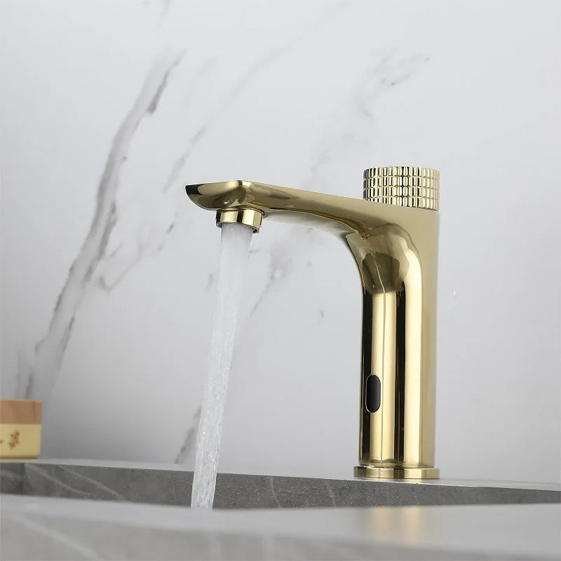 Brass Smart Sensor Bathroom Basin Faucet Deck Mounted Cold and Hot Water Mixer Washbasin Faucet Crane Infrared Sensation