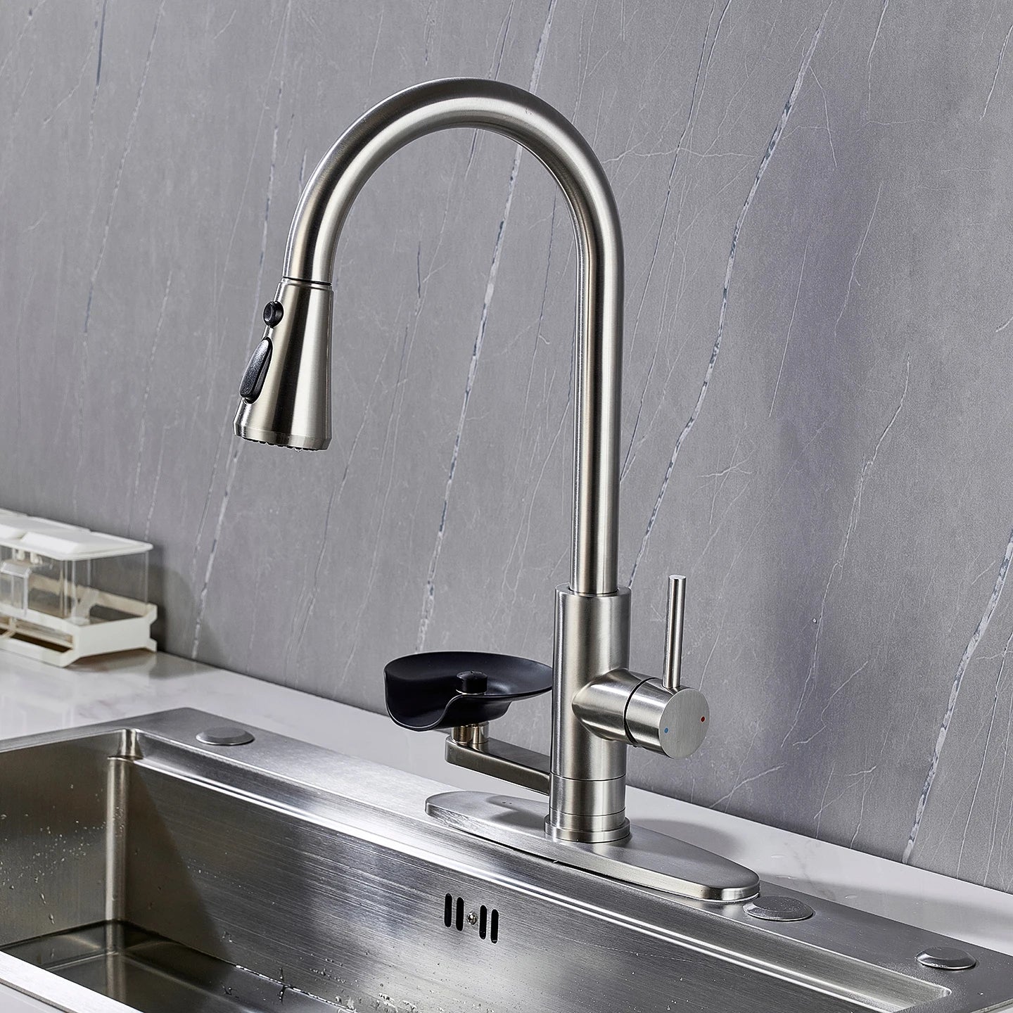 Kitchen Pull Out Faucet With Cup Washer Modern One Handle Kitchen Sink Faucet 3 Function Rotatable 360° Sink Faucet Chrome